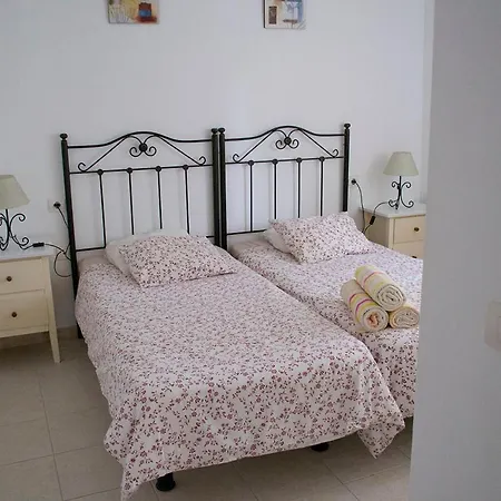 Apartamento Bahia La Caleta 5 *